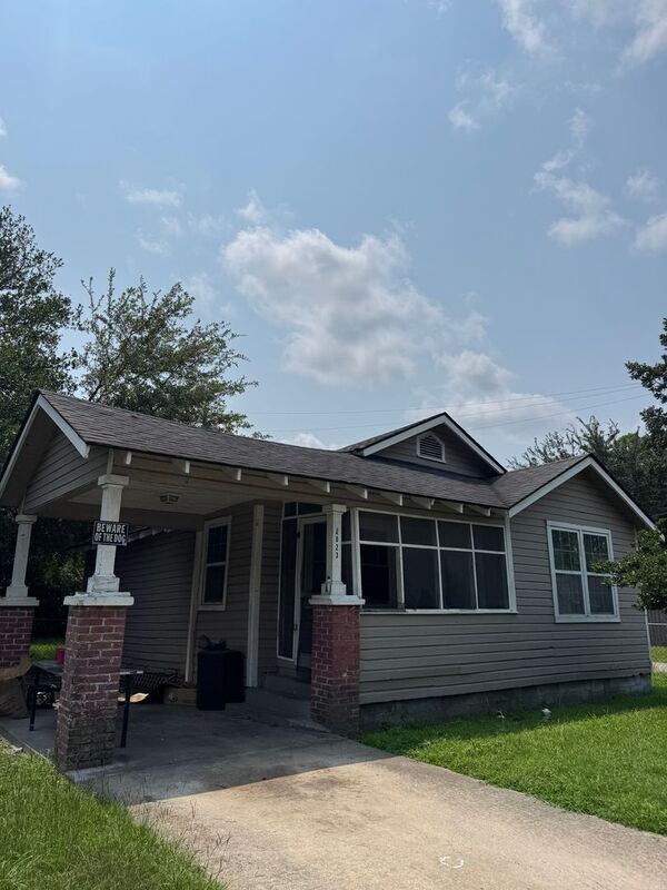 property at 2023 Hackemann Ave
