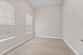 10052 Gold Finch Run in Magnolia, TX - Building Photo - Building Photo