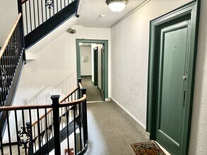 48 Strathmore Rd, Unit 1 in Boston, MA - Building Photo - Building Photo