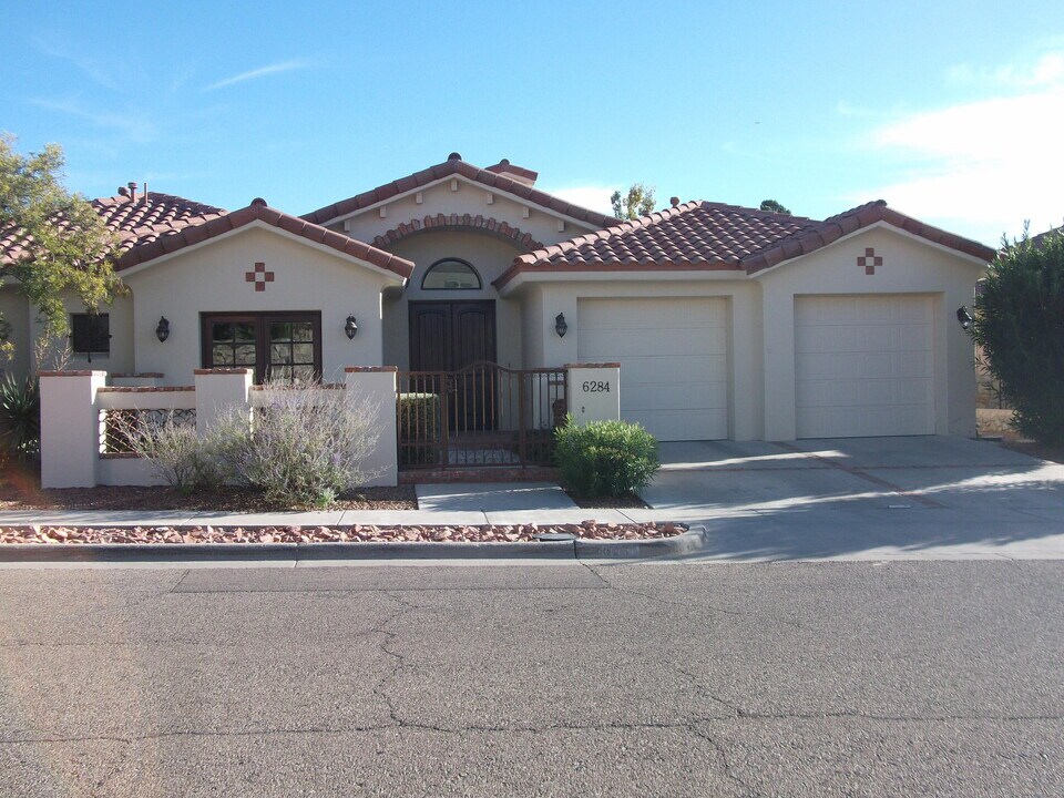 6284 Wildwood Ct in El Paso, TX - Building Photo