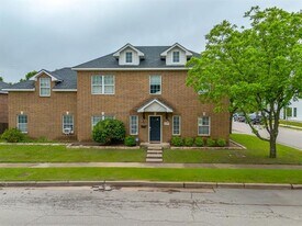 3200 Lubbock Ave in Fort Worth, TX - Building Photo