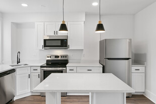 Heritage Apartments in Ferndale, MI - Building Photo