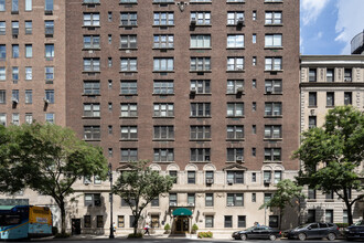 55 E 86th St in New York, NY - Building Photo - Building Photo