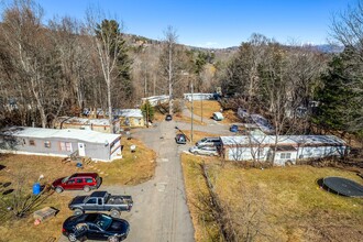 999 Love It Ln in Asheville, NC - Building Photo - Building Photo