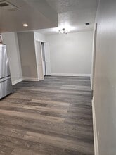 7803 NW 38th St in Coral Springs, FL - Building Photo - Building Photo