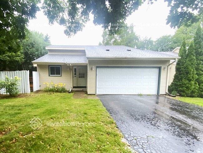 property at 5565 Knoll Dr