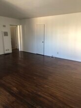 3426 Mentone Ave in Los Angeles, CA - Building Photo - Building Photo