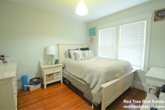 14 Breck Ave, Unit 2 in Boston, MA - Building Photo - Building Photo