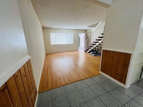 1147-1151 Irving Ave in Glendale, CA - Building Photo - Building Photo