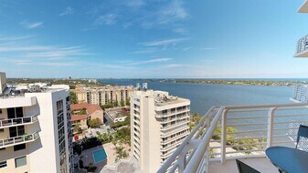 1515 N Flagler Dr in West Palm Beach, FL - Building Photo