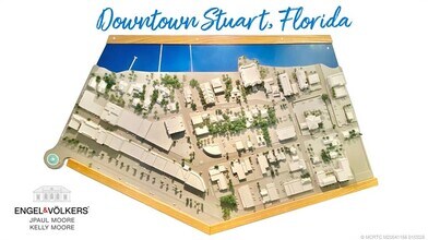 323 SW Ridge Ln in Stuart, FL - Building Photo - Building Photo