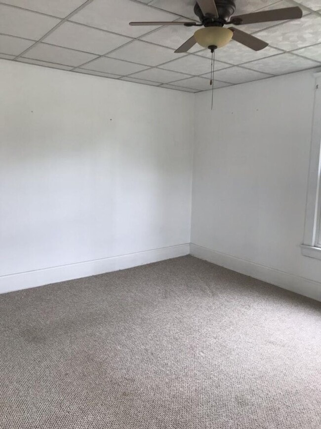 347 Garfield Ave in Newark, OH - Building Photo - Building Photo