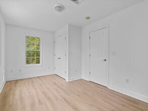 40 Brattle St in Arlington, MA - Foto de edificio - Building Photo