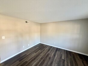 209 W Mcaden St-Unit -A in Graham, NC - Building Photo - Building Photo