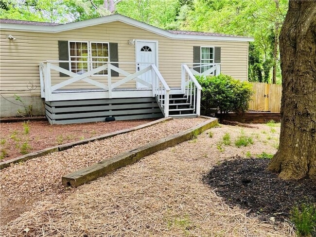 property at 8 Dixie Dr