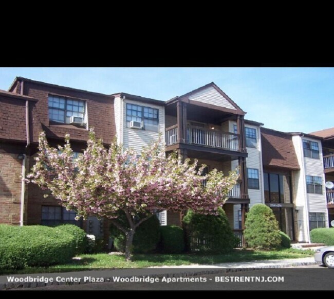 2509 Plaza Dr Rentals in Woodbridge, NJ