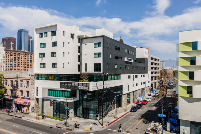 649 Lofts in Los Angeles, CA - Building Photo - Primary Photo