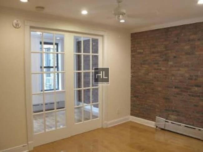 CHRISTOPHER ST. in New York, NY - Building Photo - Building Photo