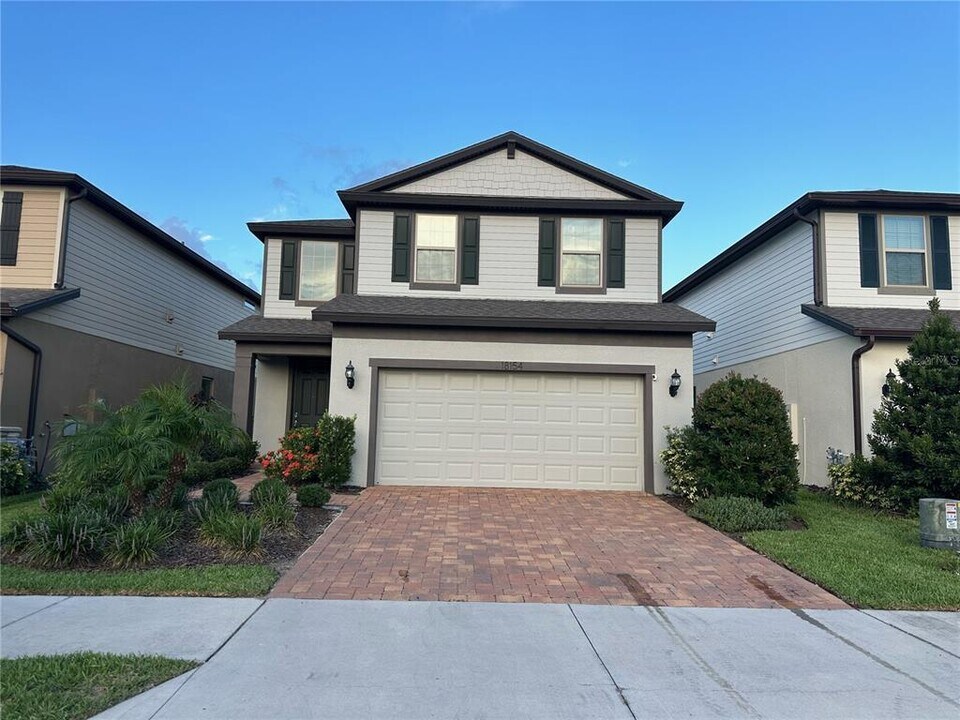 18154 Frame Bend in Land O Lakes, FL - Building Photo