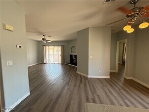 1600 Cardinal Bluff Dr in Las Vegas, NV - Building Photo - Building Photo
