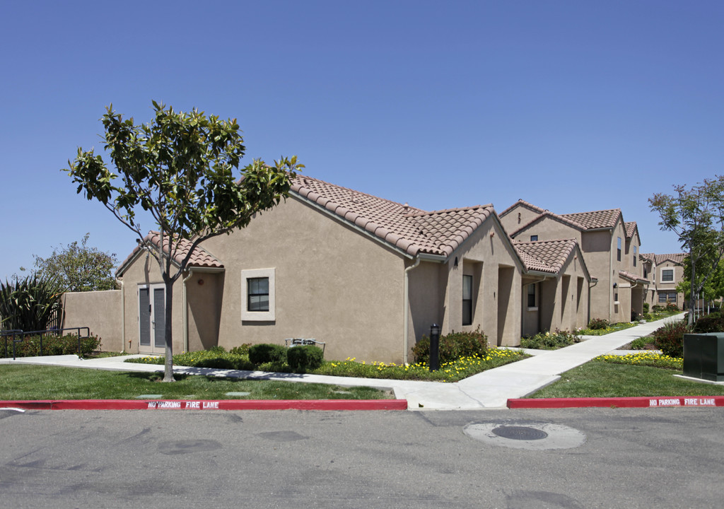 Los Adobes De Maria II in Santa Maria, CA - Building Photo