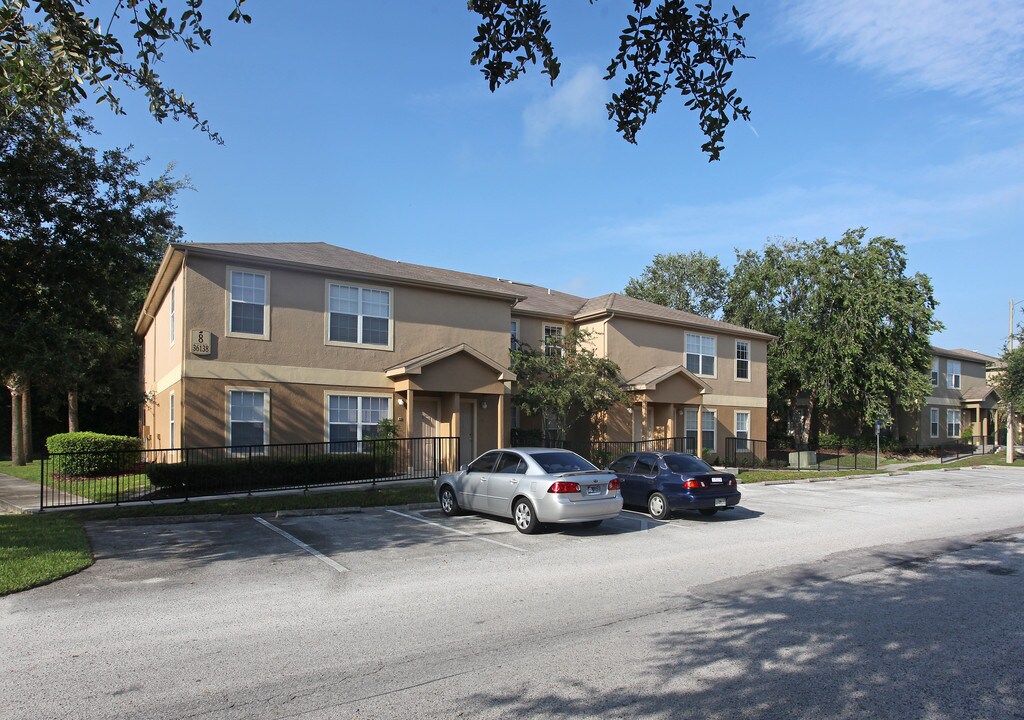Belmont in Zephyrhills, FL - Foto de edificio
