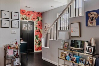 2412 Wilson St in Austin, TX - Building Photo - Building Photo