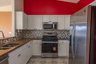 4717 Four Lakes Dr in Melbourne, FL - Building Photo