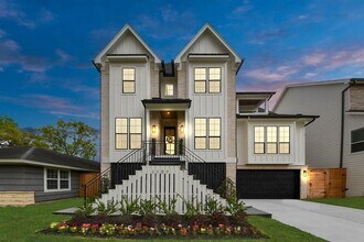 1107 Grovewood Ln in Houston, TX - Building Photo - Building Photo
