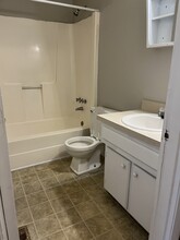 597 Delzan Pl in Lexington, KY - Foto de edificio - Building Photo