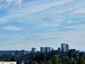 Mercer Tower in Mercer Island, WA - Building Photo - Building Photo