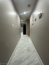 389 Amherst St in East Orange, NJ - Building Photo - Building Photo