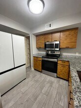 3741 Sunrise Dr in La Porte, TX - Building Photo - Building Photo