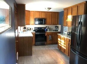 5 Chandler Rd in Malden, MA - Building Photo - Building Photo