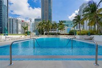 951 Brickell Ave, Unit # 1106 in Miami, FL - Foto de edificio - Building Photo