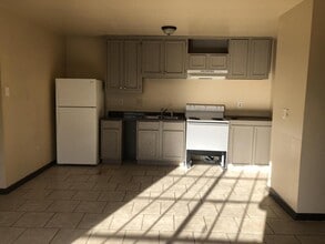 8121 Ned Ave in Baton Rouge, LA - Building Photo - Building Photo