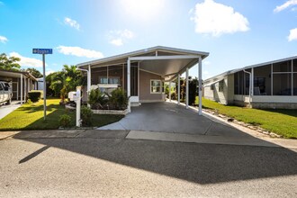 116 Dolphin Dr S in Oldsmar, FL - Building Photo - Building Photo