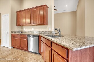2267 Attilburgh Blvd in West Melbourne, FL - Building Photo - Building Photo