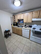 122 Dustin St in Boston, MA - Building Photo - Building Photo