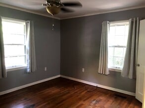 16 Branch Dr in Little Rock, AR - Building Photo - Building Photo