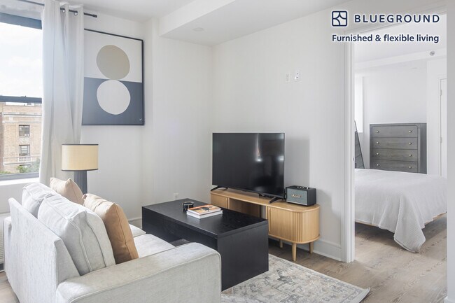 45 W 81st St in New York, NY - Building Photo - Building Photo