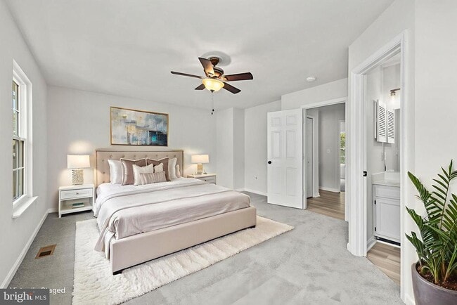 306 Kings Crest Dr in Stafford, VA - Building Photo - Building Photo