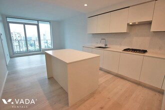 3809 Evergreen Pl in Burnaby, BC - Building Photo - Building Photo