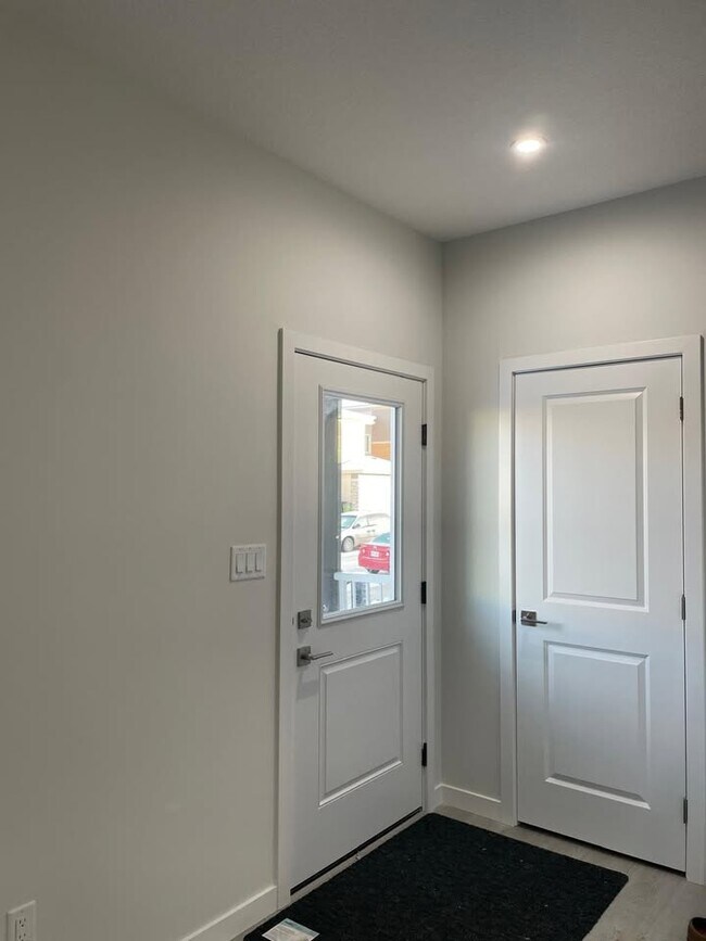 151-125 25 St SW in Edmonton, AB - Building Photo - Building Photo