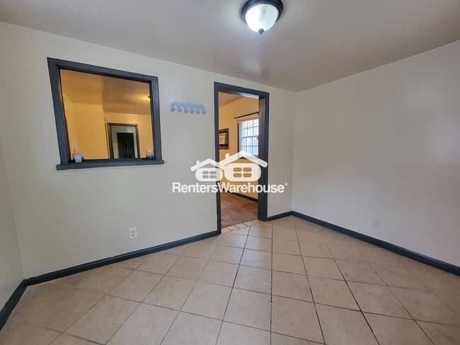 1056 Regent St SW in Atlanta, GA - Building Photo - Building Photo