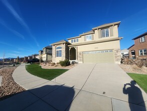 7040 Jagged Rock Cir in Colorado Springs, CO - Foto de edificio - Building Photo