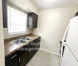 3212 Crystal Hills Loop S in Lakeland, FL - Building Photo - Building Photo