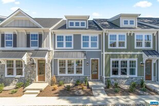 5022 Lindley Pl in Charlottesville, VA - Building Photo