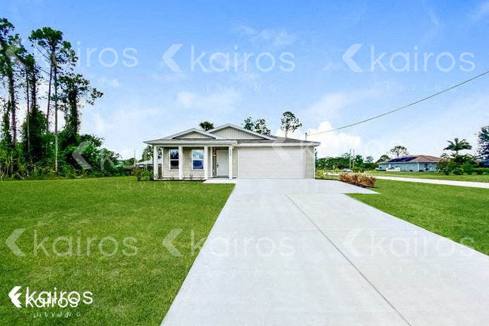 3208 Jacaranda Pkwy E in Cape Coral, FL - Building Photo