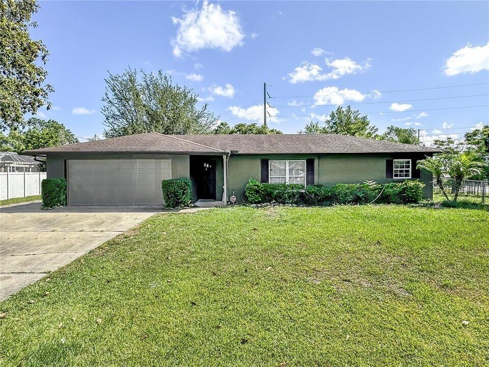 1454 Digarmo Terrace in Deltona, FL - Building Photo